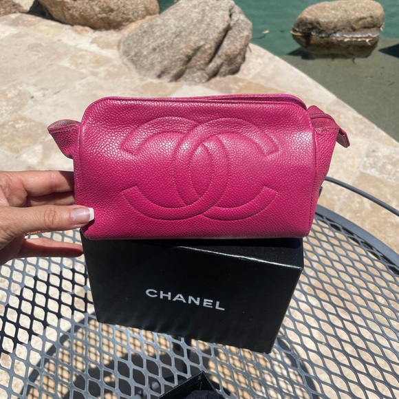 CHANEL Fuchsia Leather Cosmetic Bag - Picture 1 of 14